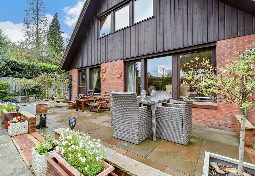 Patio / Decking - Whyteleafe Road, Caterham, Surrey - Wards of Kent