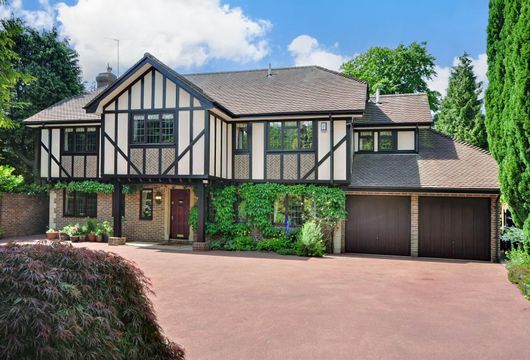 Beacon Road, Crowborough, East Sussex - Wards of Kent