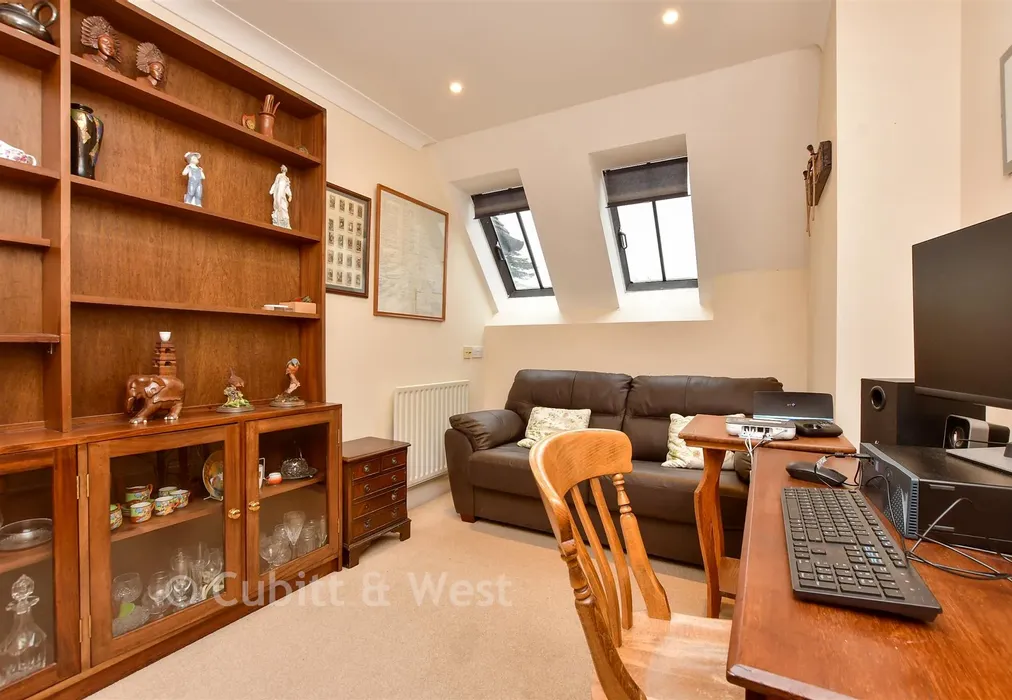 Bedroom 2 - Wray Park Road, Reigate, Surrey - Wards of Kent