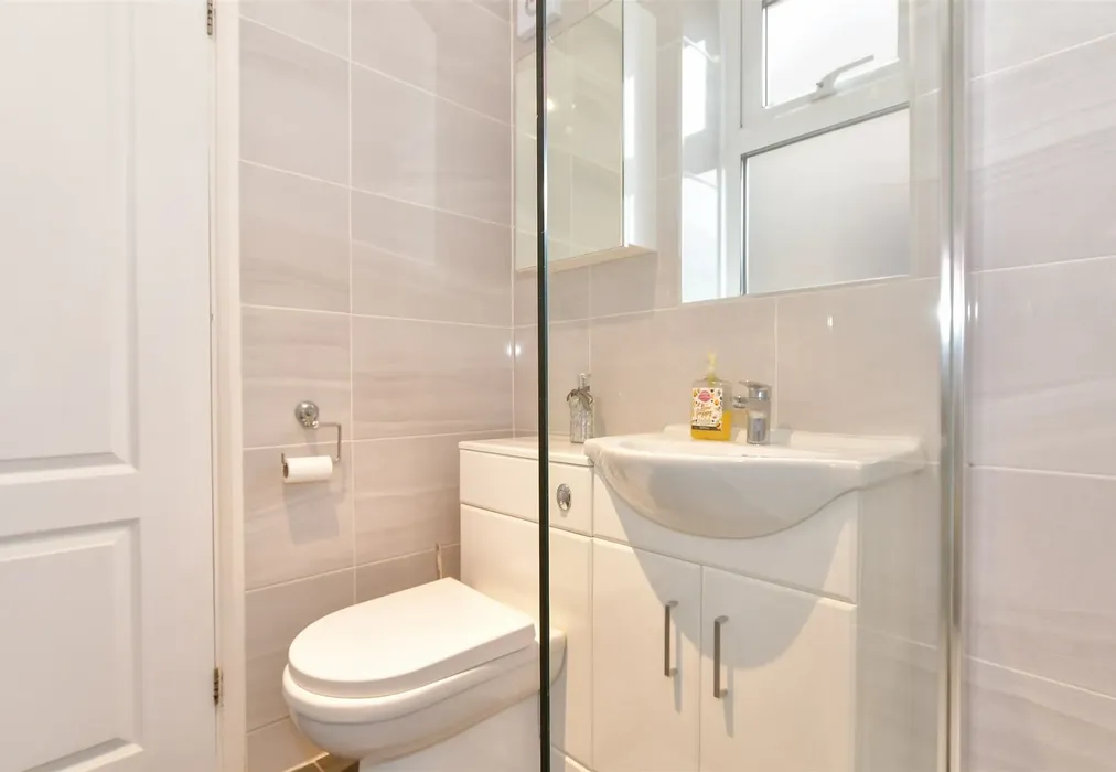 Shower Room - Nickleby Close, Rochester, Kent - Wards of Kent