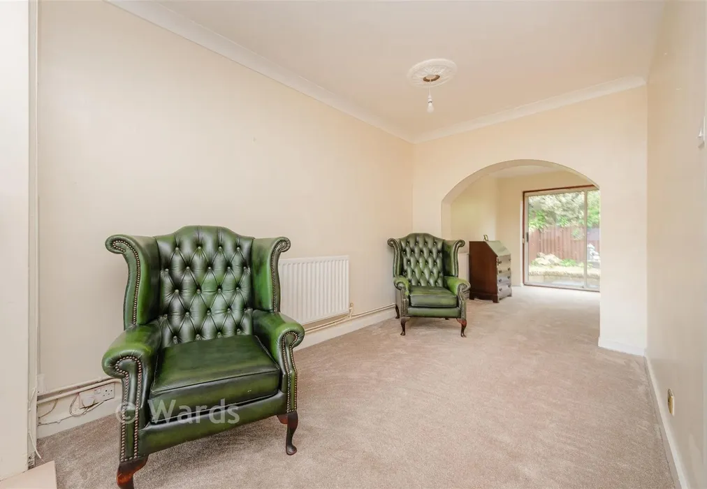 Lounge - Station Road, Greenhithe, Kent - Wards of Kent