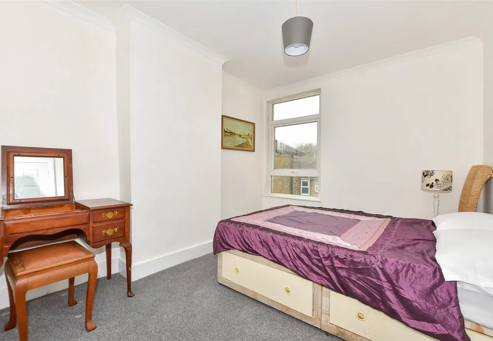 Bedroom 2 - Beaconsfield Avenue, Dover, Kent - Wards of Kent
