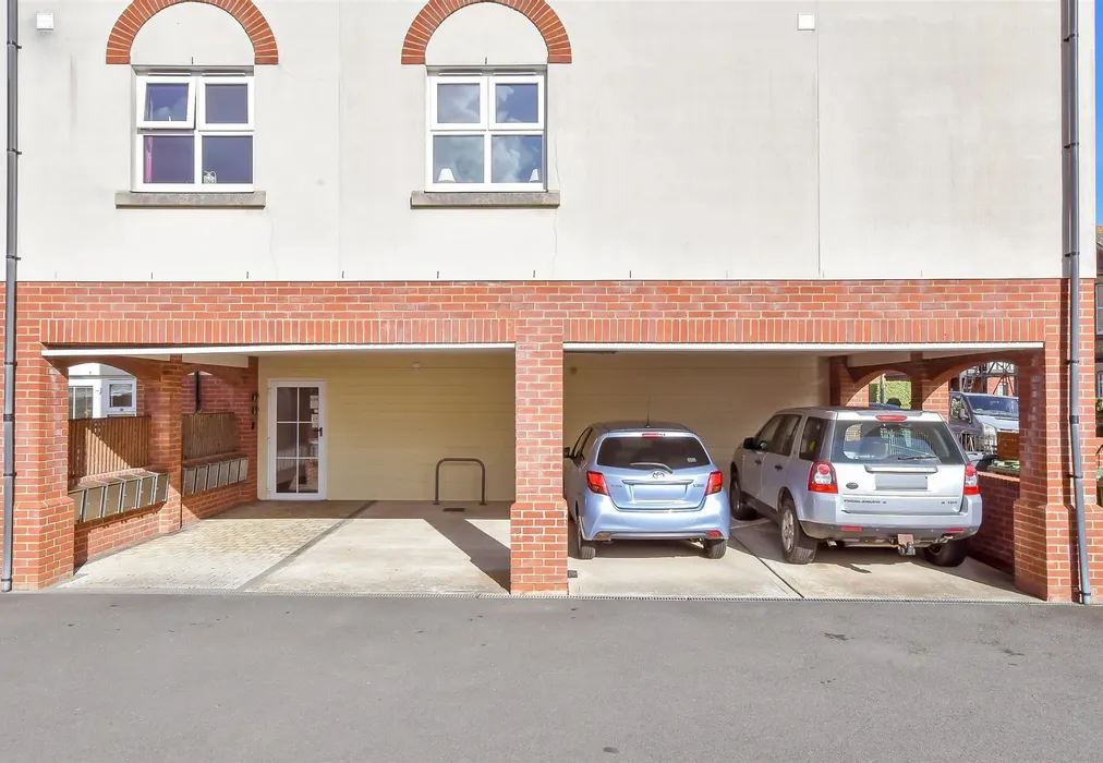Driveway/Parking Area - Fitzroy Street, Sandown, Isle of Wight - Wards of Kent