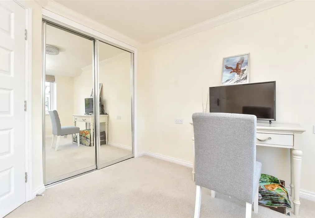 Bedroom 2 - Cheam Road, Sutton, Surrey - Wards of Kent