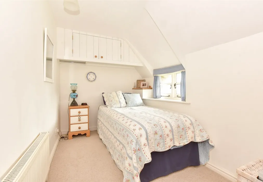 Bedroom 3 - Church Street, Niton, Ventnor, Isle of Wight - Wards of Kent