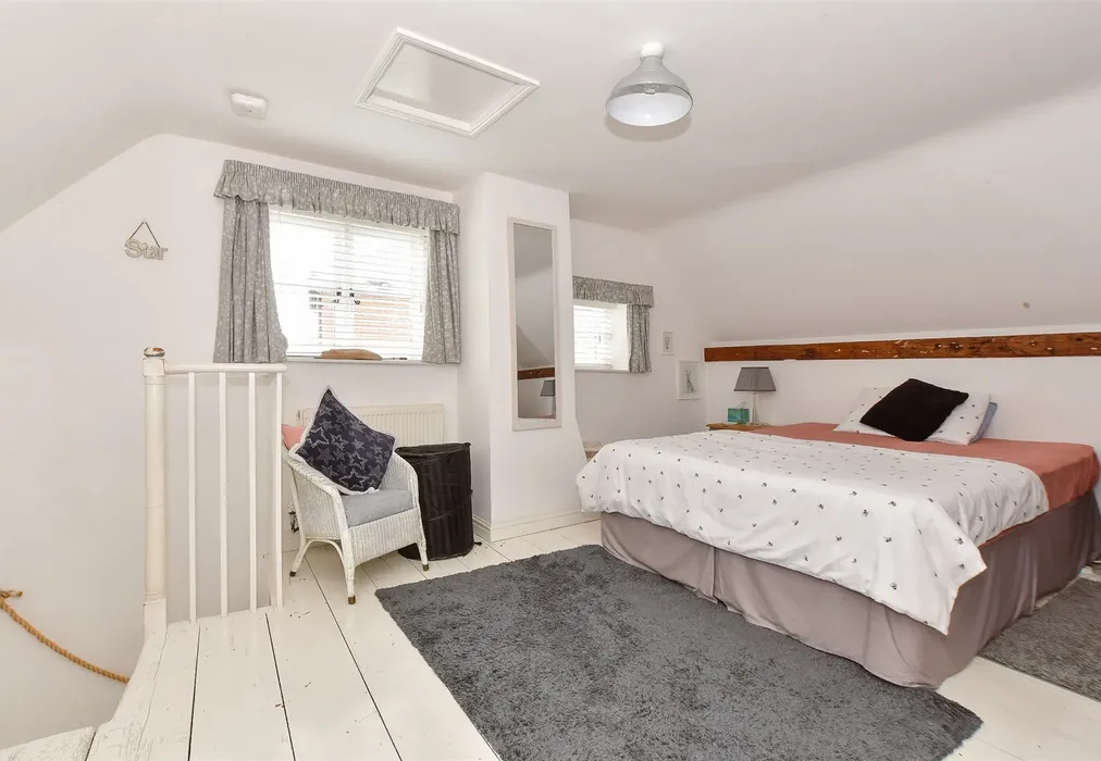 Bedroom 2 - Church Street, Niton, Ventnor, Isle of Wight - Wards of Kent