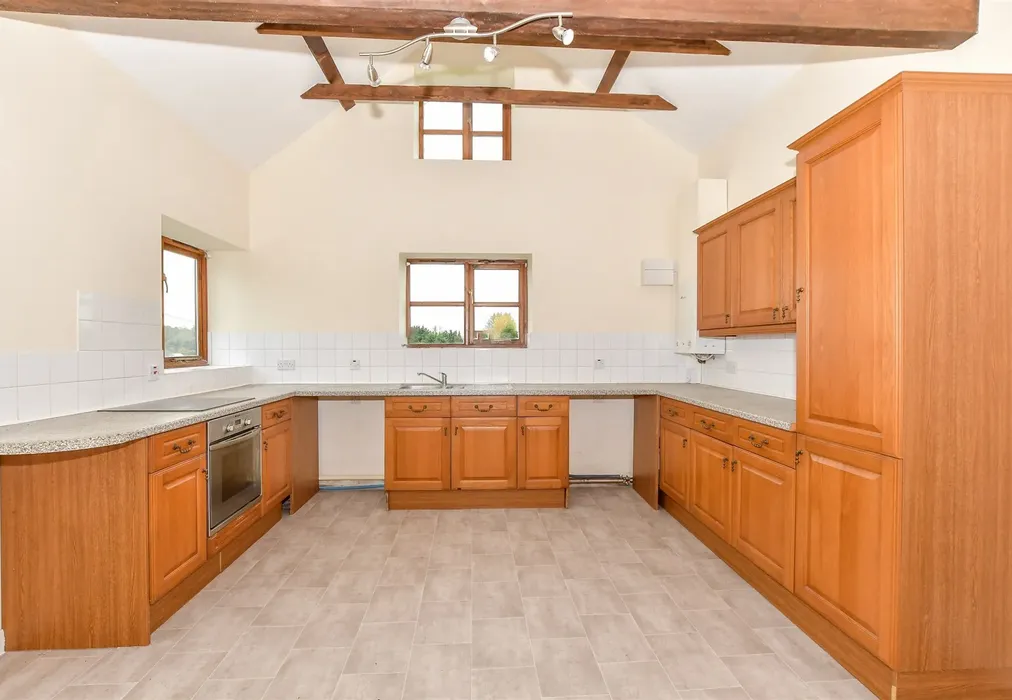 Kitchen/Diner - Pratling Street, Aylesford, Kent - Wards of Kent