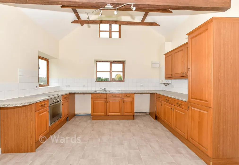 Kitchen/Diner - Pratling Street, Aylesford, Kent - Wards of Kent