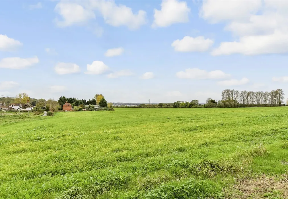 Views To Side - Pratling Street, Aylesford, Kent - Wards of Kent