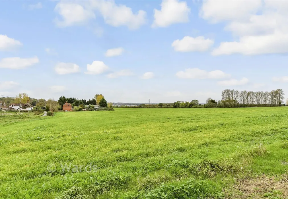 Views To Side - Pratling Street, Aylesford, Kent - Wards of Kent