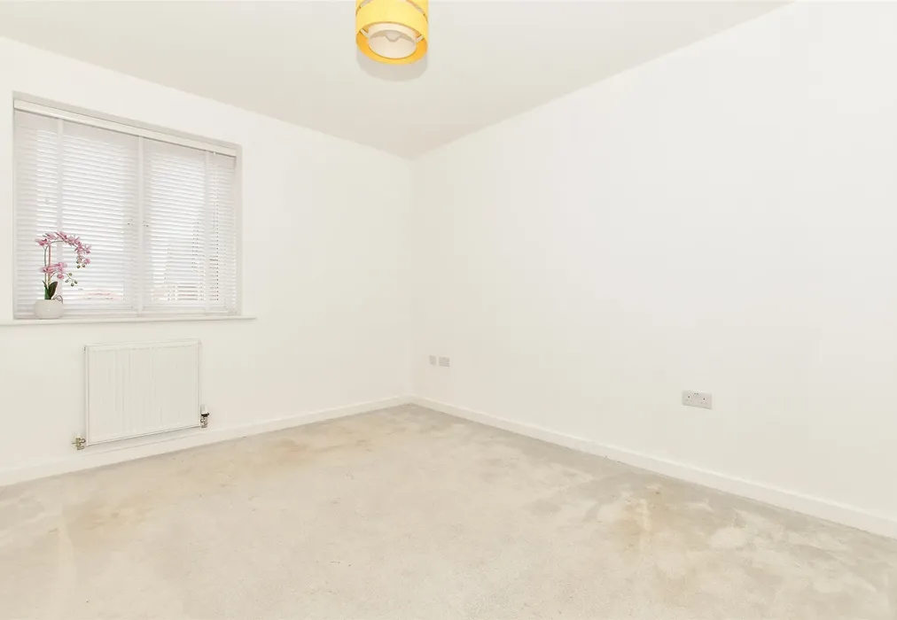 Bedroom 2 - Twelve Acres Road, Holborough Lakes, Snodland, Kent - Wards of Kent