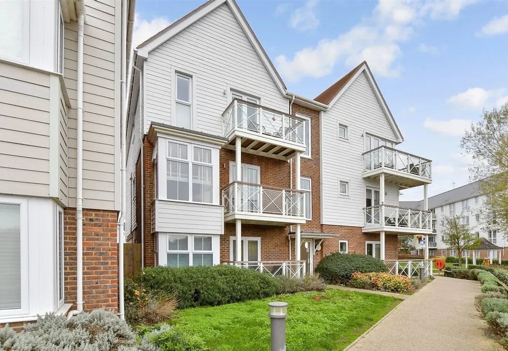 Front Web - Twelve Acres Road, Holborough Lakes, Snodland, Kent - Wards of Kent