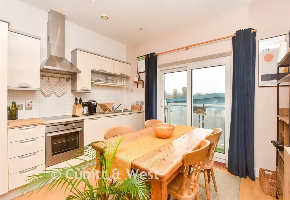 Kitchen - Burrage Road, Redhill, Surrey - Wards of Kent