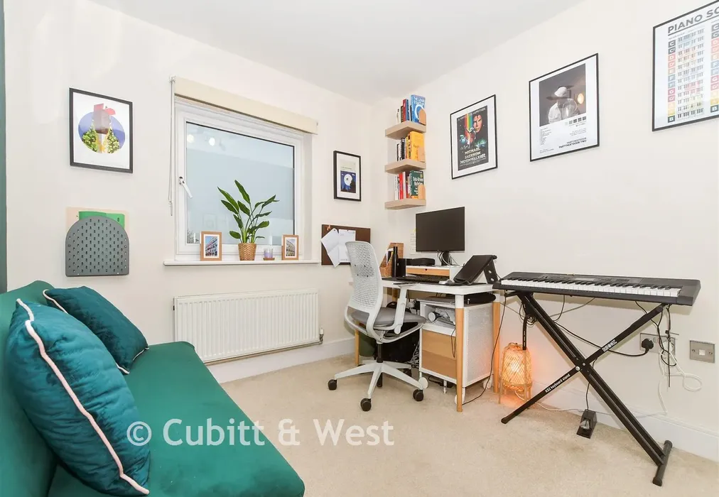 Bedroom 2 - Burrage Road, Redhill, Surrey - Wards of Kent