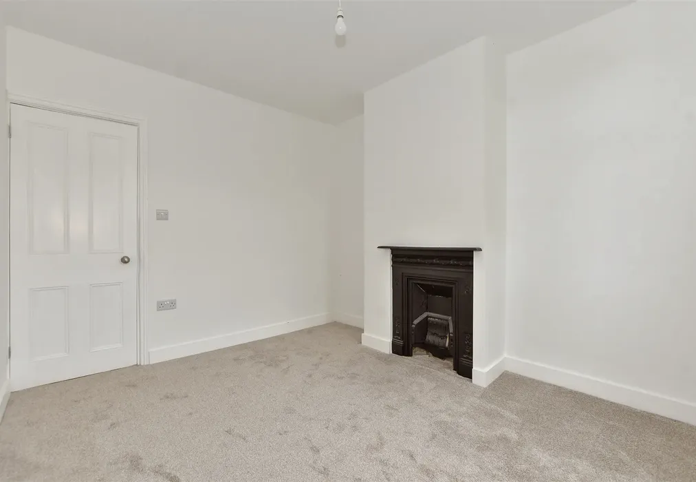 Bedroom 2 - Tothill Street, Minster, Ramsgate, Kent - Wards of Kent