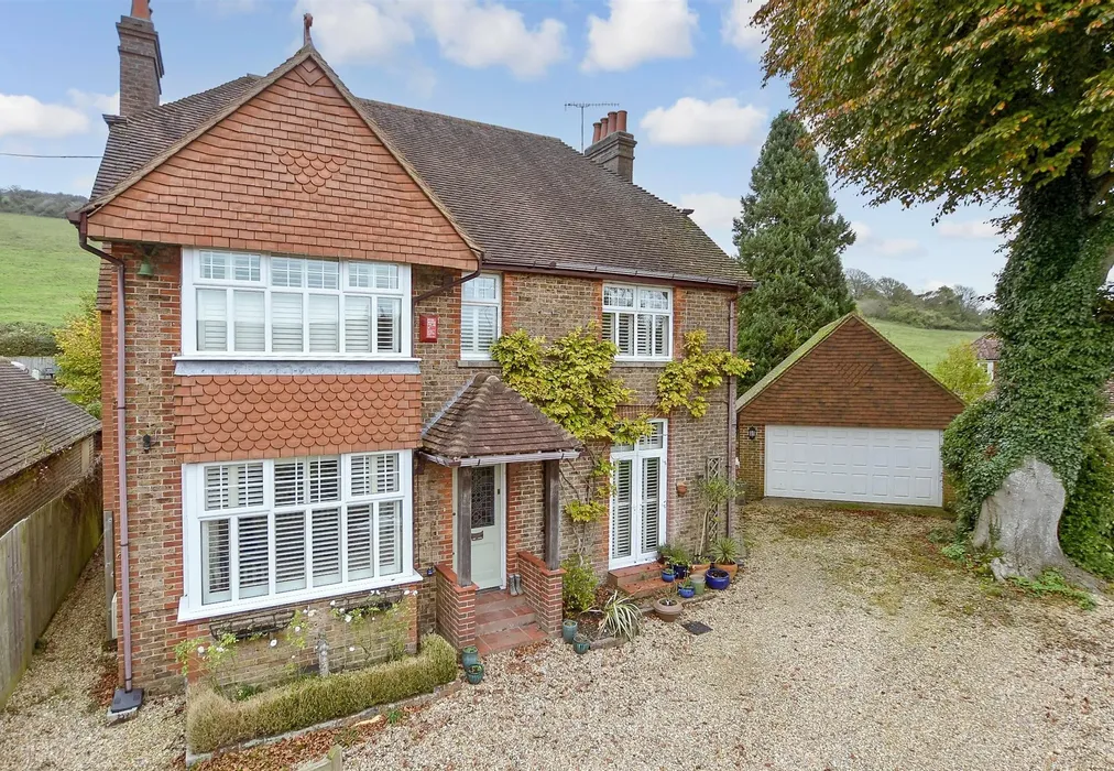 External (Web) - London Road, Pyecombe, East Sussex - Wards of Kent