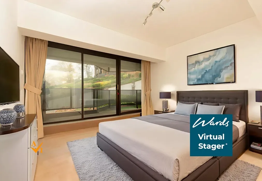 Bedroom 1 (Modern style) - Esplanade, Rochester, Kent - Wards of Kent