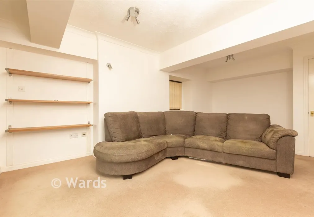 Lounge - Esplanade, Rochester, Kent - Wards of Kent