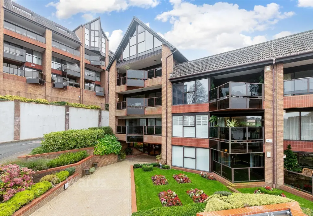 External (Web) - Esplanade, Rochester, Kent - Wards of Kent