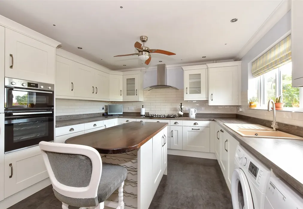 Kitchen - Cliff Road, Lake, Isle of Wight - Wards of Kent