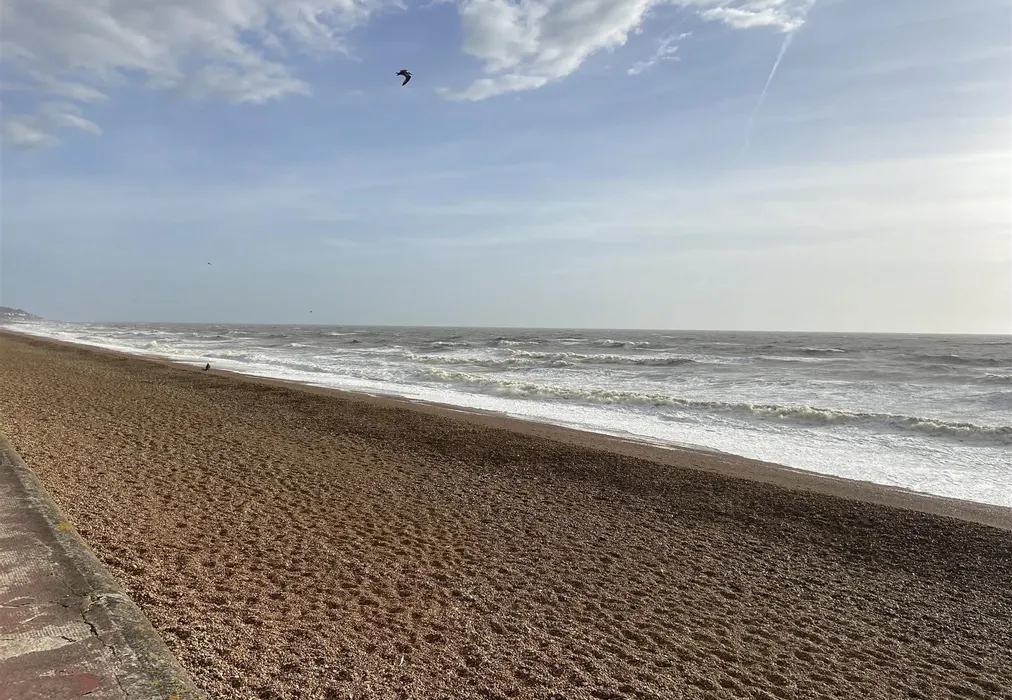 Beach - Battery Point, Seabrook, Hythe, Kent - Wards of Kent
