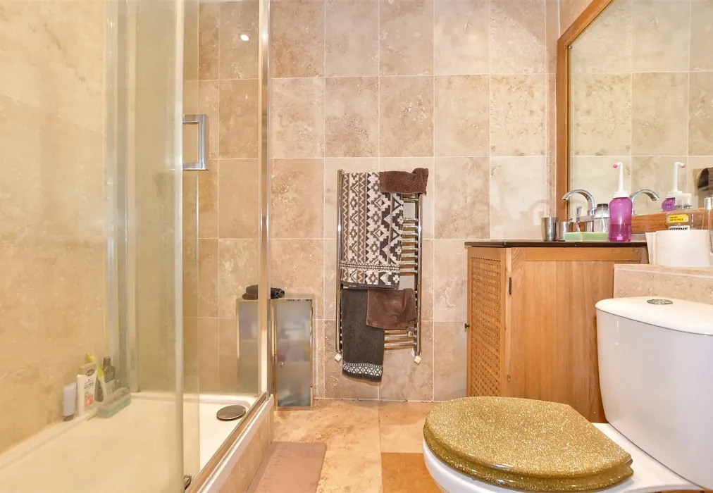En-Suite Shower Room - Battery Point, Seabrook, Hythe, Kent - Wards of Kent