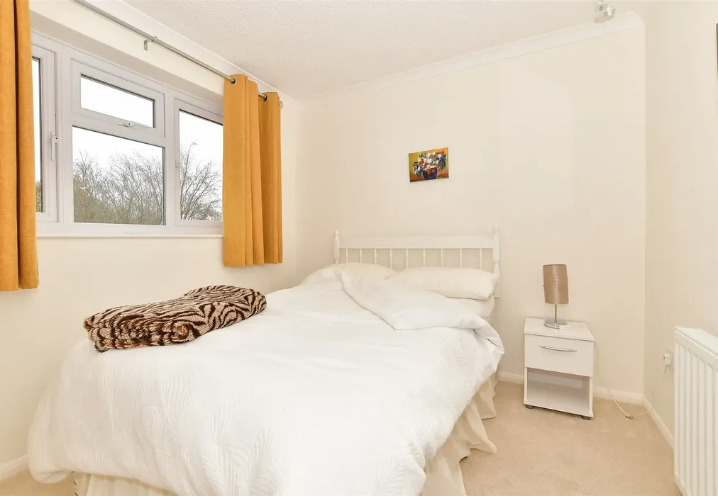 Bedroom 4 - Slaney Road, Staplehurst, Tonbridge, Kent - Wards of Kent