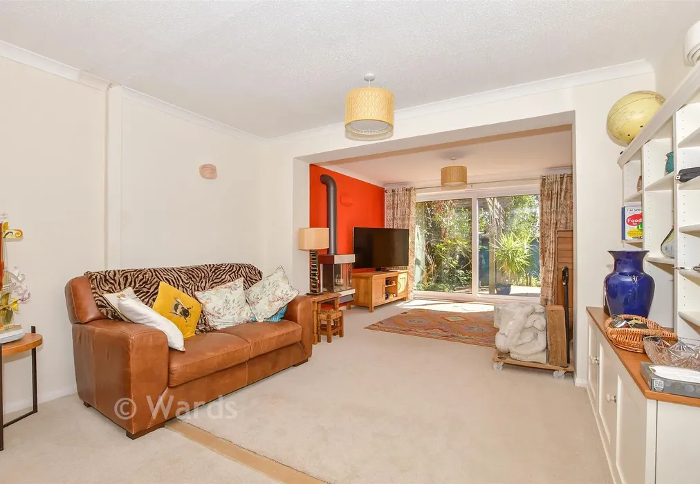 Lounge/Diner - Slaney Road, Staplehurst, Tonbridge, Kent - Wards of Kent