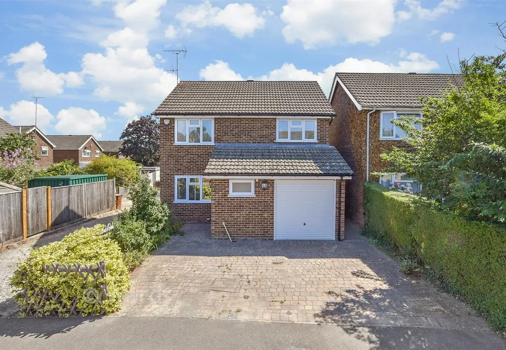 External (Web) - Slaney Road, Staplehurst, Tonbridge, Kent - Wards of Kent
