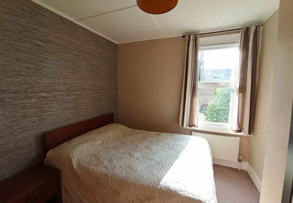 Bedroom 2 - Blenheim Road, Deal, Kent - Wards of Kent