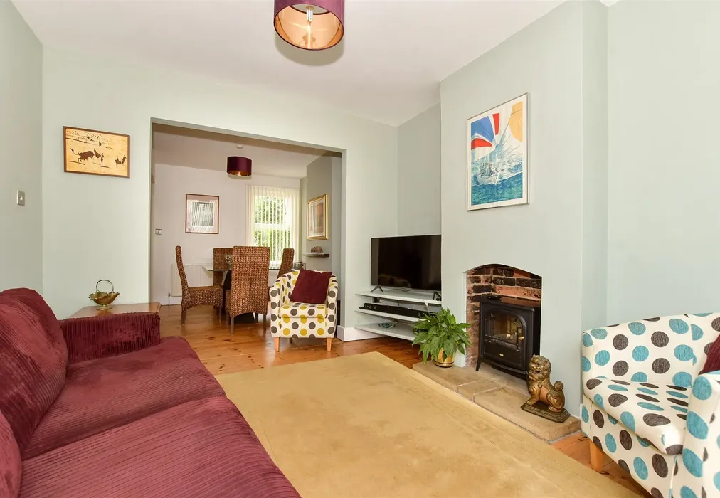 Lounge - Blenheim Road, Deal, Kent - Wards of Kent