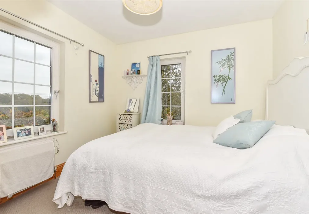 Bedroom 4 - Tibbs Court Lane, Matfield, Tonbridge, Kent - Wards of Kent