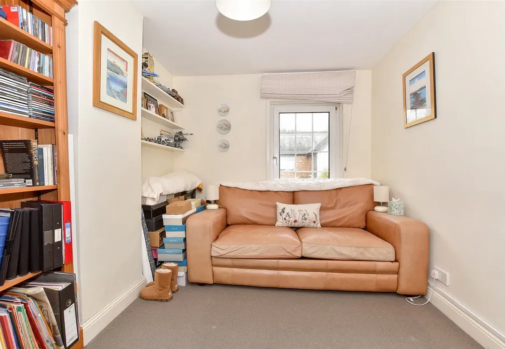 Bedroom 3 - Tibbs Court Lane, Matfield, Tonbridge, Kent - Wards of Kent