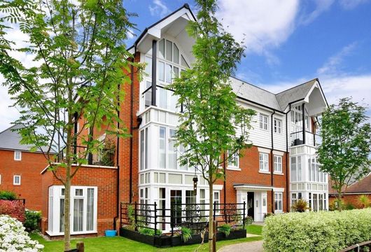 Avion Gardens, Kings Hill, West Malling, Kent - Wards of Kent