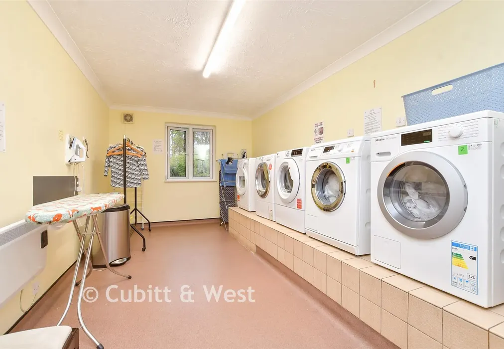 Laundry Room - South Street, Epsom, Surrey - Wards of Kent
