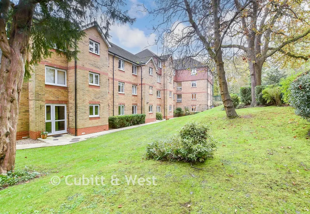 Rear Elevation - South Street, Epsom, Surrey - Wards of Kent