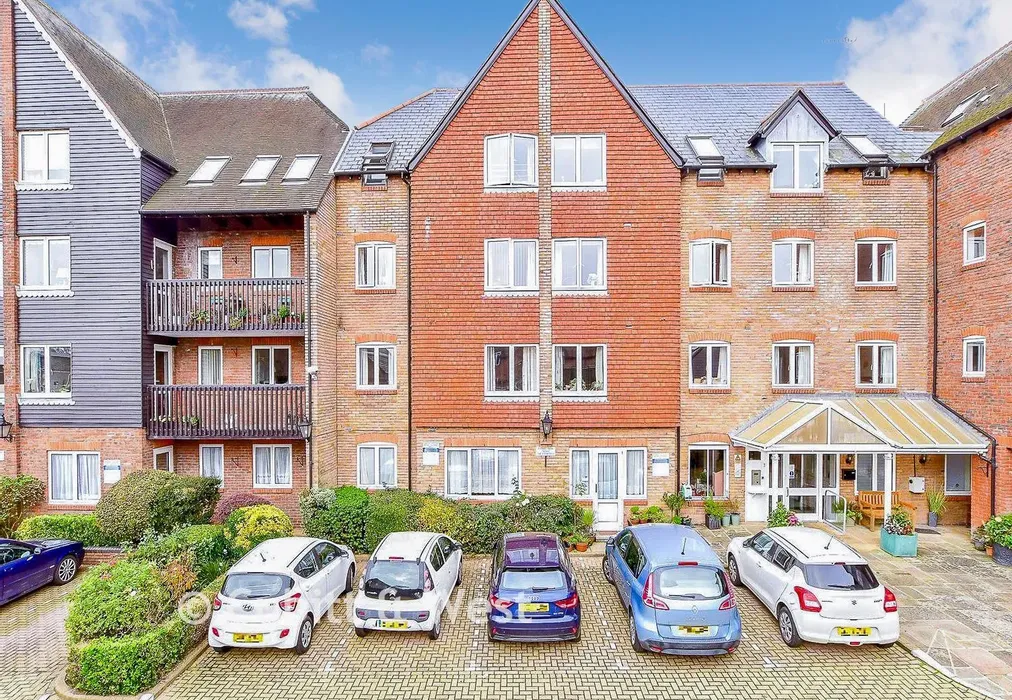 External (Web) - Queen Street, Arundel, West Sussex - Wards of Kent