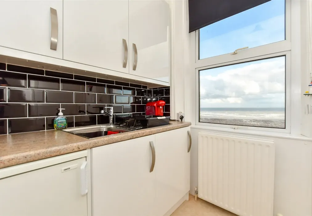 Kitchen - Sea View Terrace, Margate, Kent - Wards of Kent