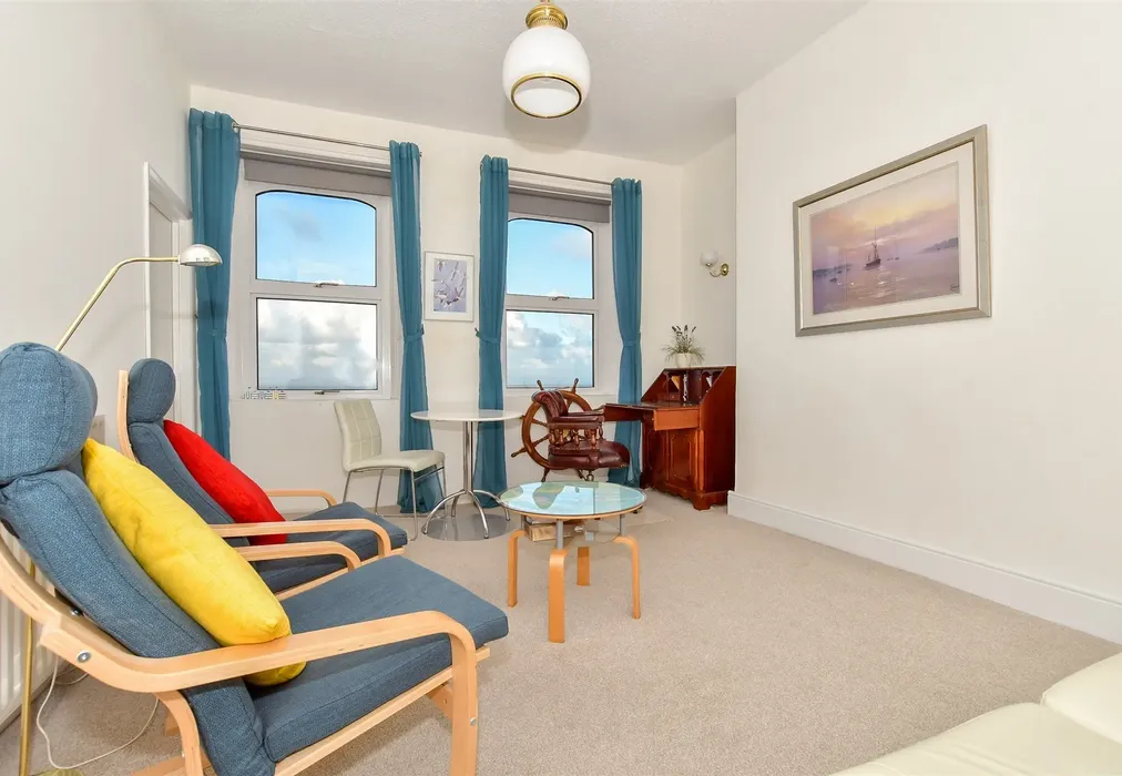 Lounge - Sea View Terrace, Margate, Kent - Wards of Kent