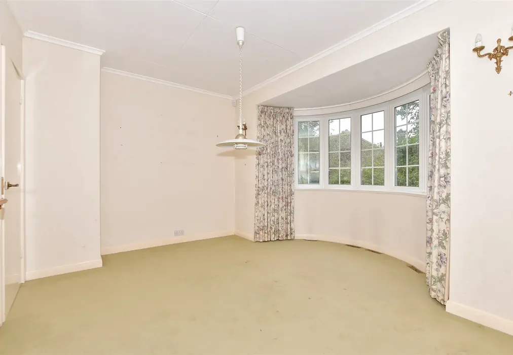 Dining Room - Vicarage Street, St. Peters, Broadstairs, Kent - Wards of Kent