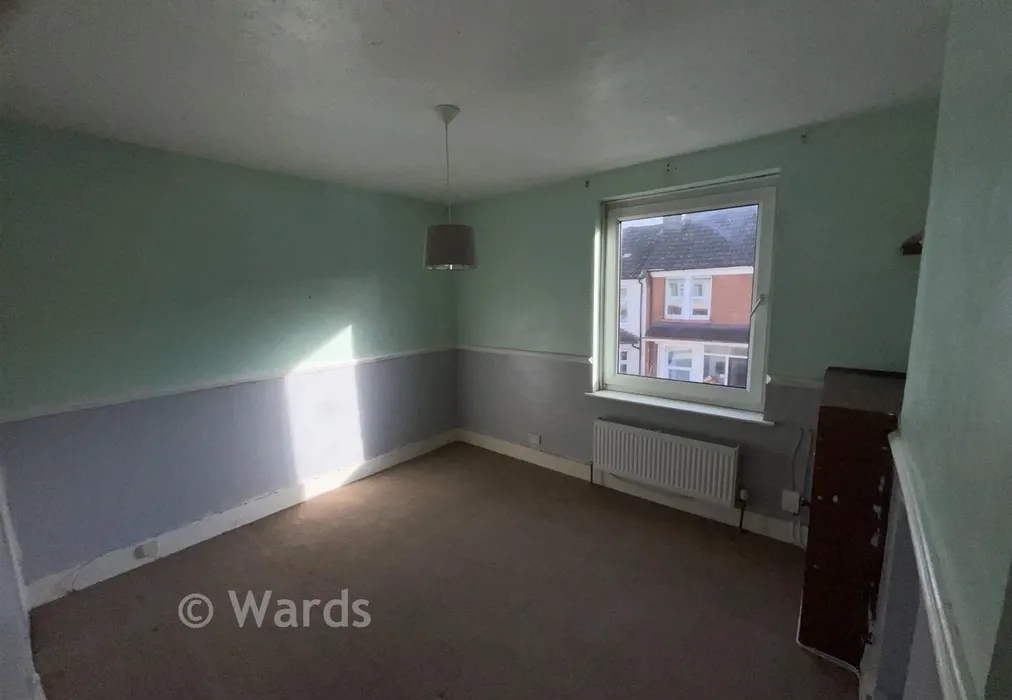 Bedroom 1 - Albany Road, Gillingham, Kent - Wards of Kent