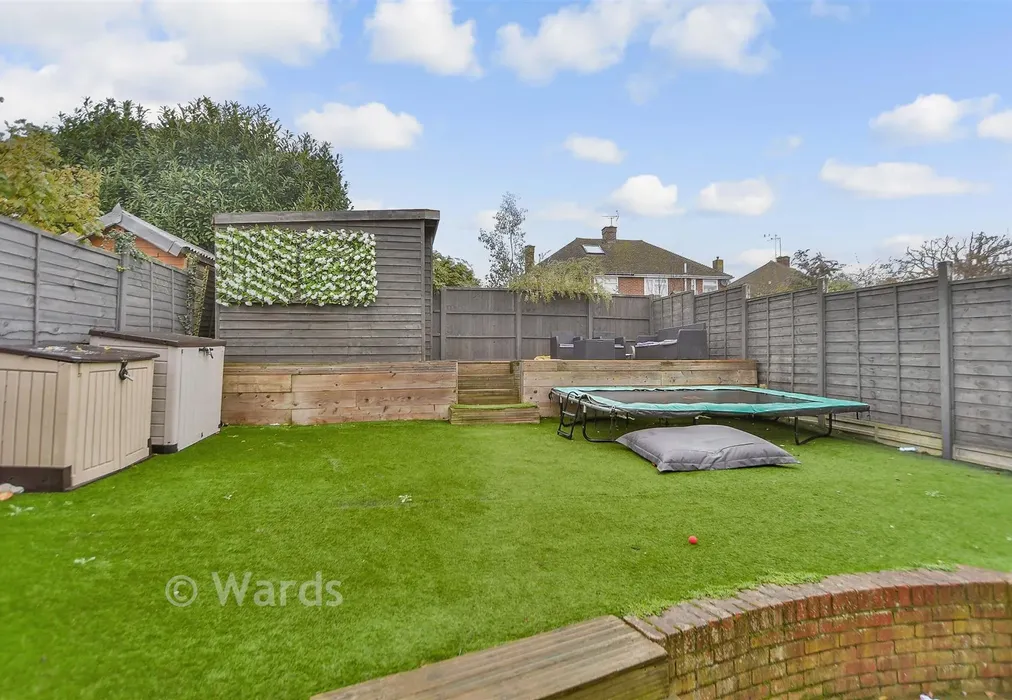 Rear Garden - Lonsdale Drive, Rainham, Gillingham, Kent - Wards of Kent