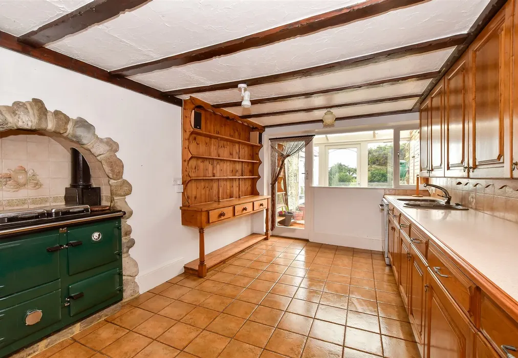 Kitchen - St. Catherine's Road, Niton Undercliff, Ventnor, Isle of Wight - Wards of Kent