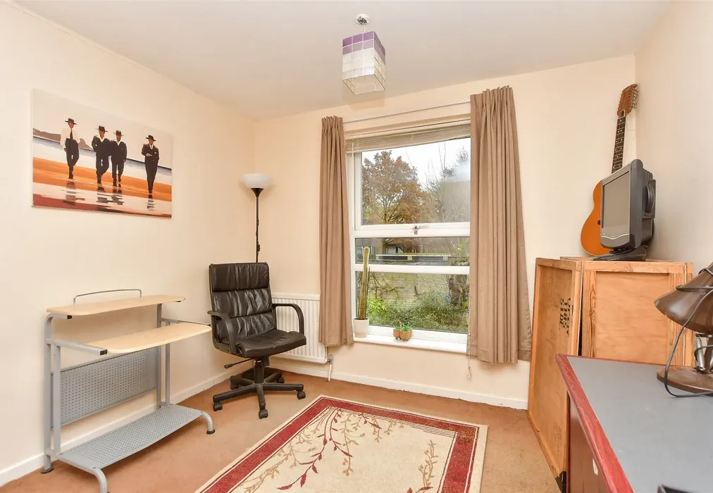 Bedroom 2 - Lambardes, New Ash Green, Longfield, Kent - Wards of Kent