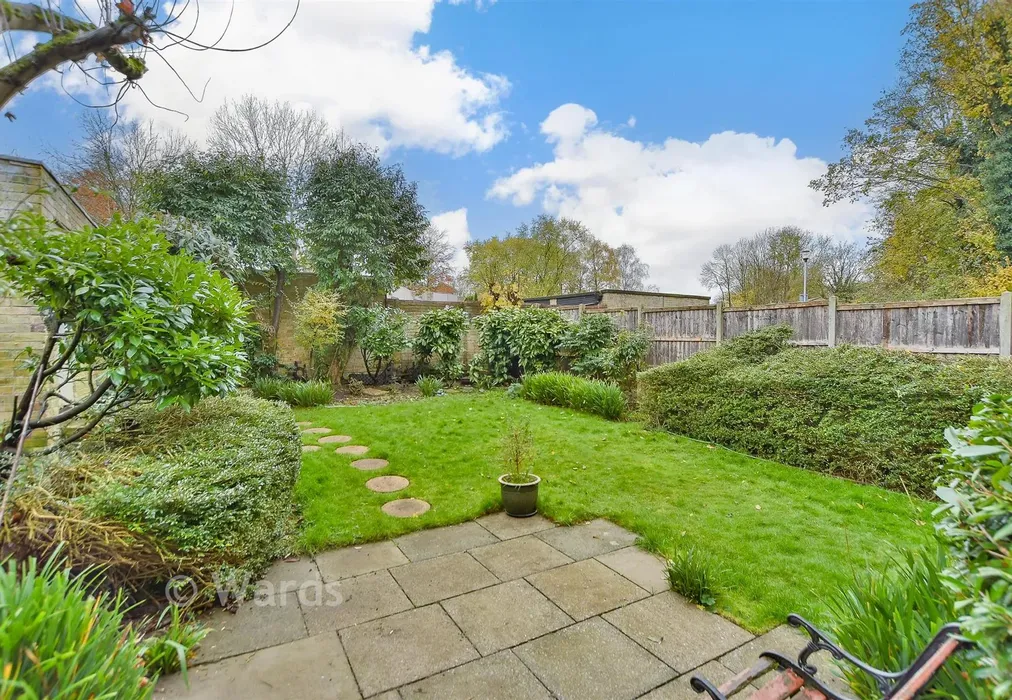 Rear Garden - Lambardes, New Ash Green, Longfield, Kent - Wards of Kent