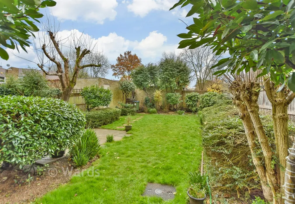Rear Garden - Lambardes, New Ash Green, Longfield, Kent - Wards of Kent