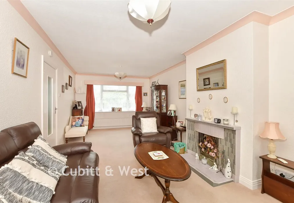 Lounge - Warren Way, Woodingdean, Brighton, East Sussex - Wards of Kent