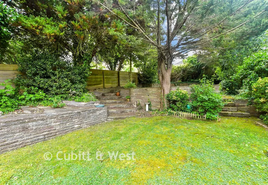 Rear Garden - Warren Way, Woodingdean, Brighton, East Sussex - Wards of Kent