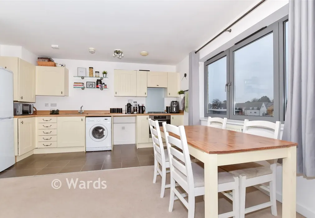 Kitchen/Diner - The Farrows, Maidstone, Kent - Wards of Kent