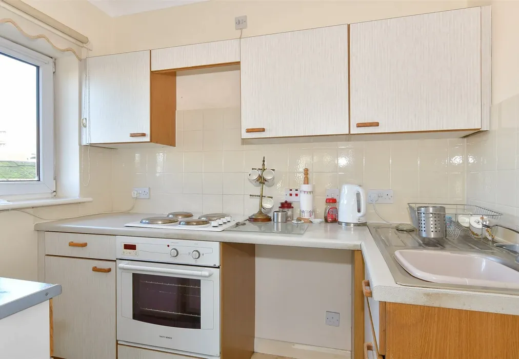 Kitchen - High Street, Chatham, Kent - Wards of Kent